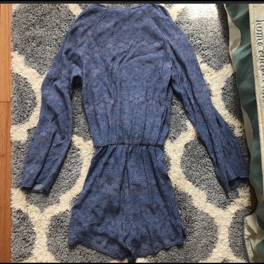 Pattern Jumpsuit - Picture 4 of 4